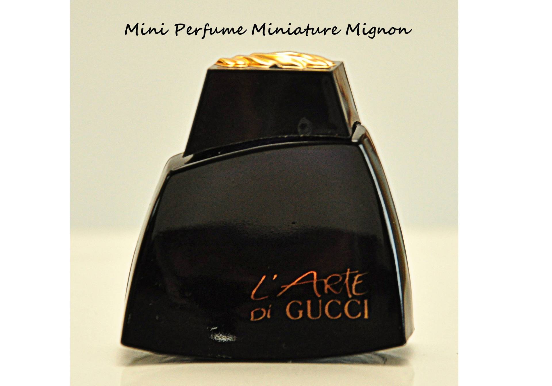 Gucci The Art Of Eau De Parfum Edp 5 Ml Miniatur Splash Non Spray Damenparfüm Sehr Seltener Jahrgang 1991 von YourVintagePerfume