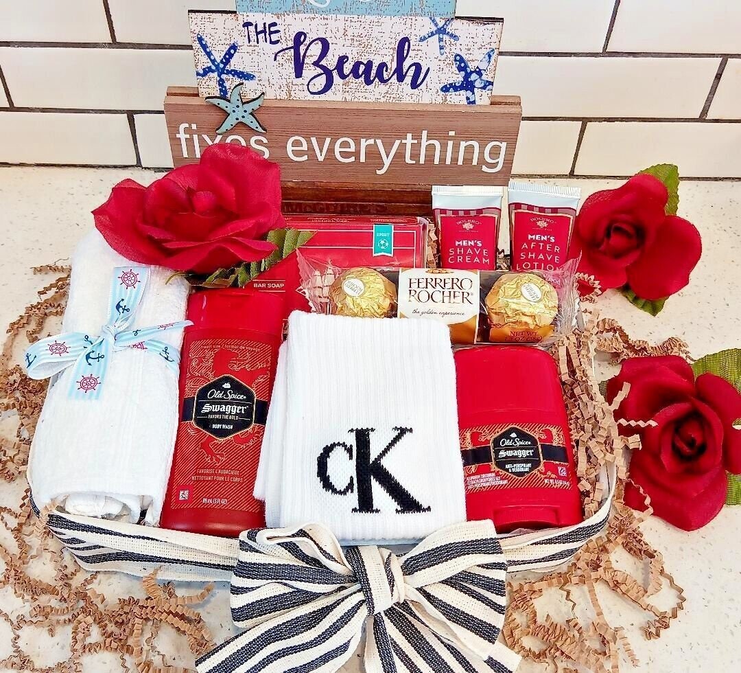 Jeden Anlass Herren Freund Papa Ehemann Geburtstag Alt Gewürzbad Körper Rasieren Spa Calvin Klein Socken Ferrero Rocher Schokolade Geschenkkorb von 365giftbasket