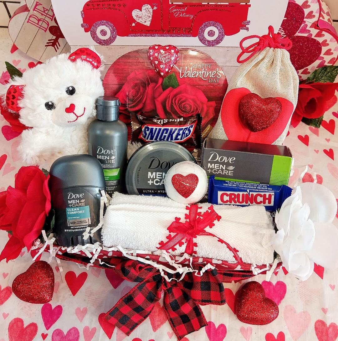 Valentinstag Herren Pflege Taube Bad Körper Gesicht Spa-Set Teddybär Herz Milchschokolade Geschenkkorb Für Ihn Hamper von 365giftbasket