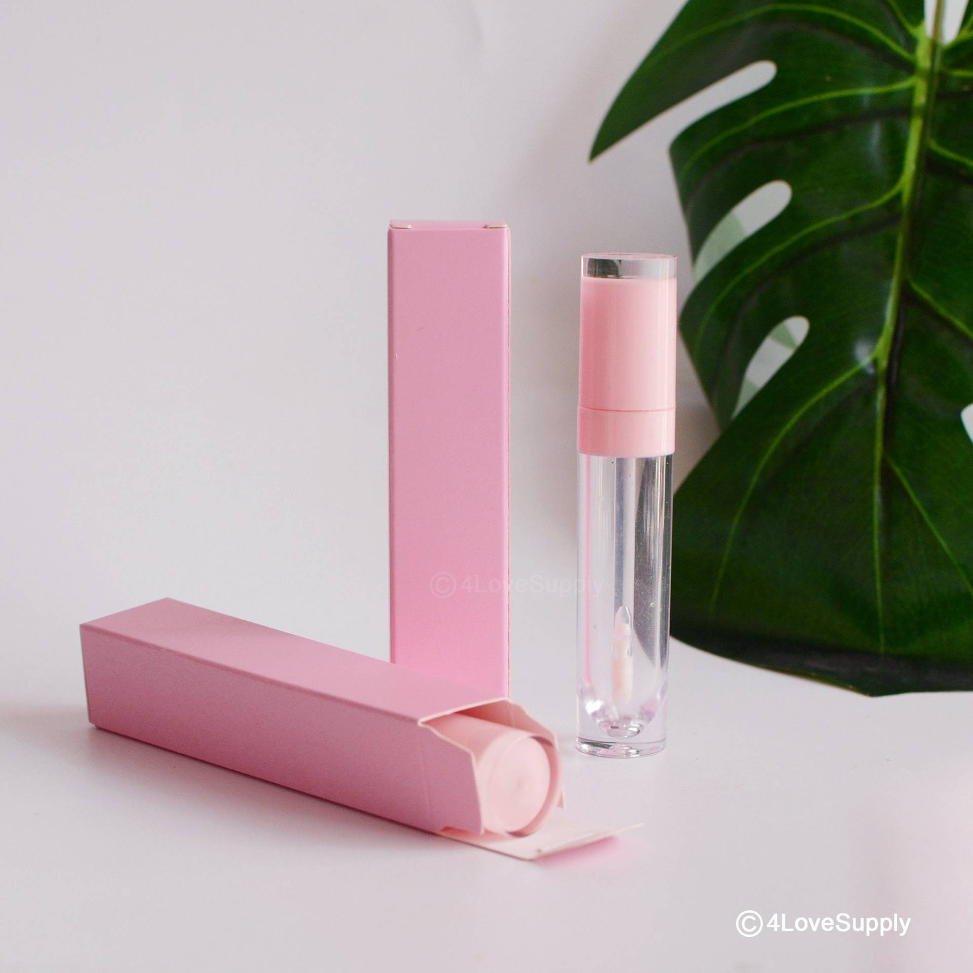 Personalisierte Rosa Farbe Lip Gloss Tubes Verpackung Box, Color Private Label Marke Kraft Papier Wholesale, No Tubes von 4LoveSupply