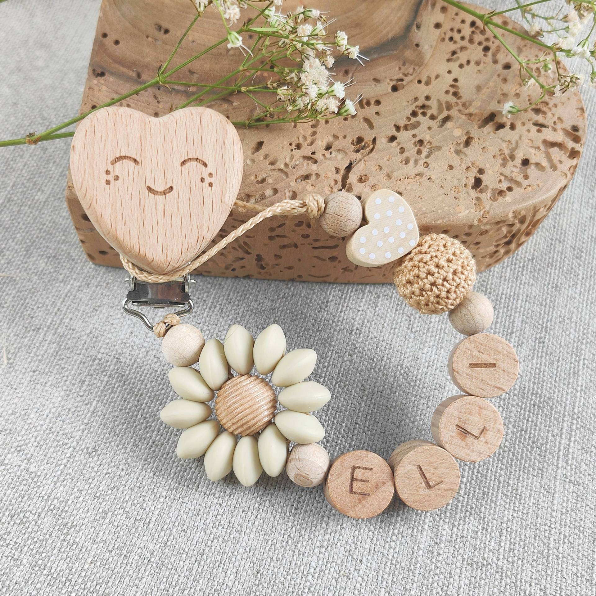 Schnullerkette Mit Namen | Mädchen Personalisiert Blume Geschenk| Herz Mi Smiley von 7miniwunder