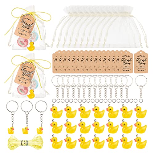 AHANDMAKER 30 Sets 3D-Enten-Schlüsselanhänger, Süßer Kleiner Cartoon-Enten-Schlüsselanhänger Mit Dankeschön-Kraftanhängern Und Geschenktüten Und Seilen Geburtstagsfeier-Kreuzfahrt-Geschenkzubehör von AHANDMAKER