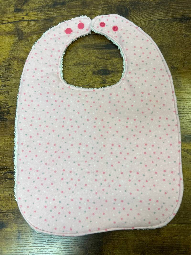 Pink Wasserfester Kleinkind-Kleinkind-Bib von AJsBibBoutique