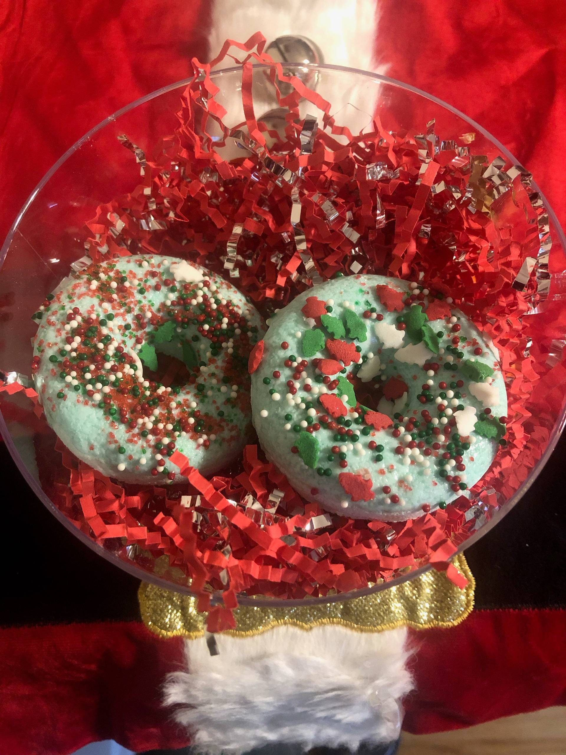 Weihnachts-Donut-Badebomben von AMCSOAPS