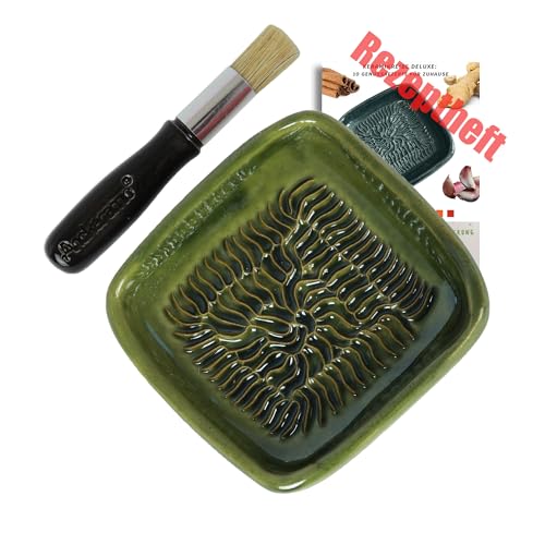 ANCKERAMIC® Ceramico Reibeteller & Backpinsel mit Naturborsten, Set aus Keramik für Knoblauch, Ingwer, Muskat, Handmade (Olive/Schwarz) von ANCKERAMIC