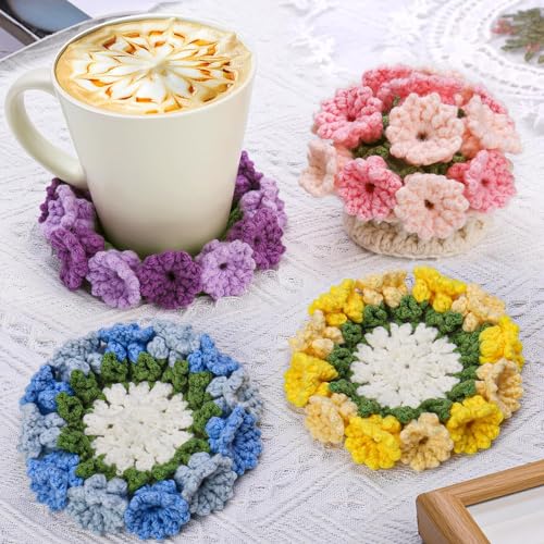 ASTNIC Häkelset Für Anfänger, Untersetzer Blumentopf Häkelsets für Erwachsene, 4 Teiliges Teetasse Matte Häkeln mit Anleitung, Häkelnadeln, Garn, Strickhandwerk Heimwerkerbedarf Indoor Wohnkultur von ASTNIC