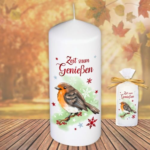 Motivkerze Tiere Stumpenkerze – Zeit zum Genießen, Rotkehlchen - Kerze in Geschenkverpackung mit Schleife | moderne Motive Herbstmotiv Wintermotiv auf Tattoofolie Schiebefolie von AV Andrea Verlag