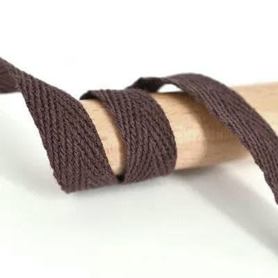 45,7 m Fischgrätenband, Baumwollband, hochfestes Gürteltaschen-Etikettenband, Nähband, Schrägband, DIY-Bastelzubehör, braun, 1,5 cm von AYHTUD