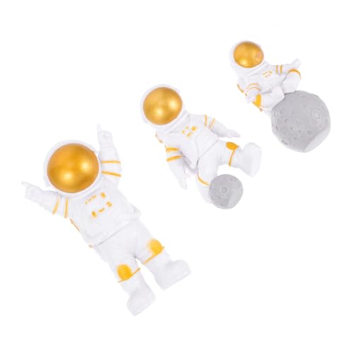 Abaodam 3 Sätze Astronauten-ornamente Büro Dekoration Office Decoration Weltraumspielzeug Galaxienlicht Kuchen Desktop-verzierungen Für Zu Hause Desktop-astronauten Pvc Golden 3 Stück * 3 von Abaodam