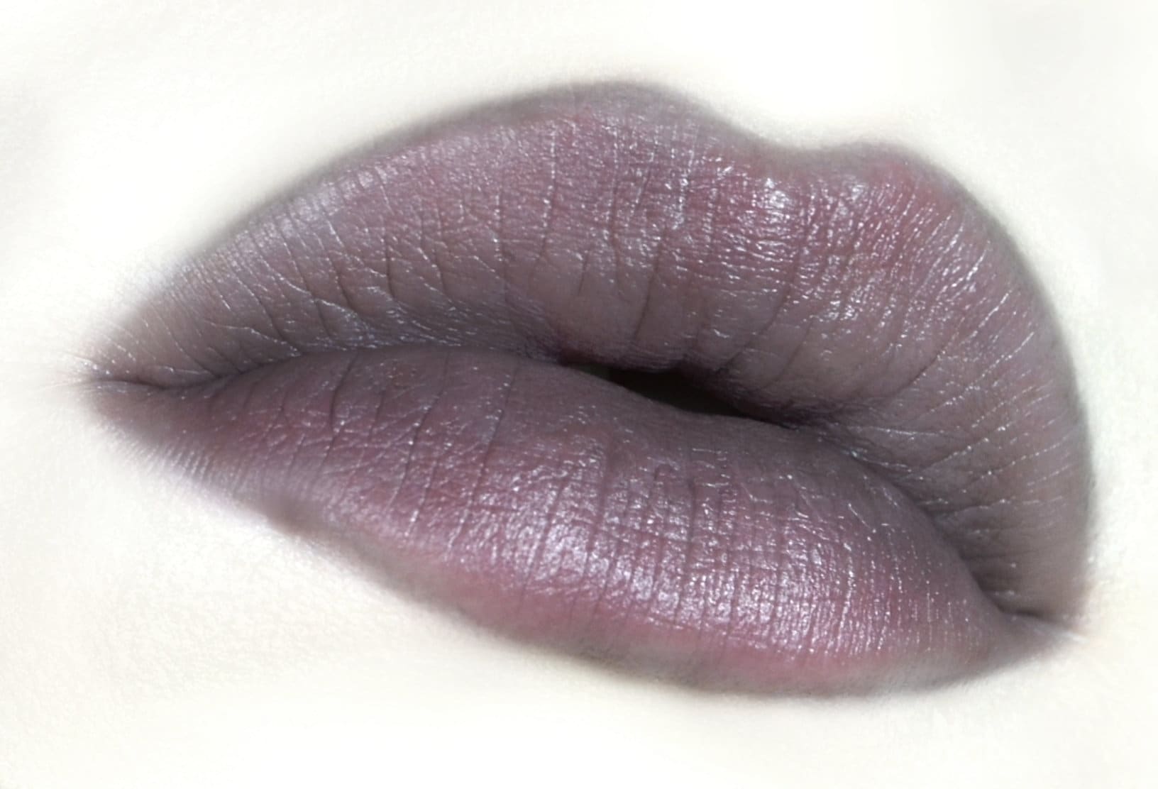 The Shallows Tinted Lip Balm - Sheer Smoky Black von AbominationCosmetics