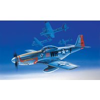 P-51D Mustang von Academy Plastic Model