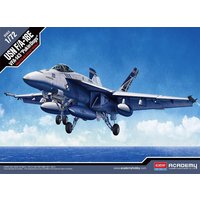 USN F/A-18E  - VFA-143 Pukin Dogs von Academy Plastic Model