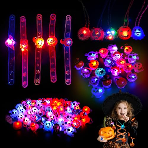 Afenau Halloween Party Favors für Kinder, 80 Stück LED Leuchtspielzeug Partyartikel, Halloween Mitgebsel Kinder, Halloween Party Mitgebsel, Enthält Ringe, Armbänder, Halsketten, Broschen von Afenau