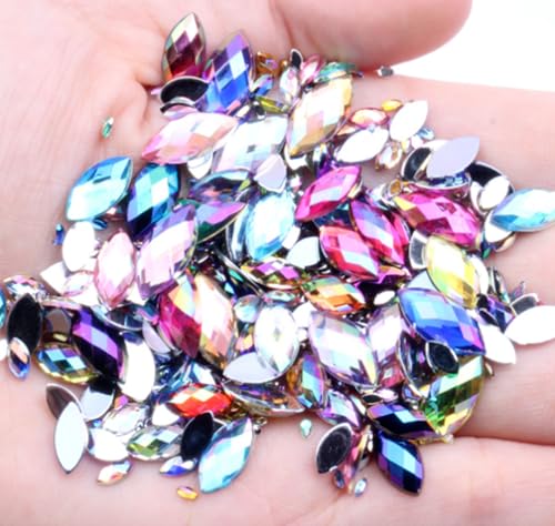 150 Stück Strasssteine in Optik Glitzersteine Acryl Facettierte Flache Rückseite Kristall-Strasssteine in Gemischter Form für DIY Bastelarbeiten Partys Maniküre Make Up Dekorationen von Ainiers