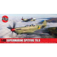 Supermarine Spitfire Tr.9 von Airfix