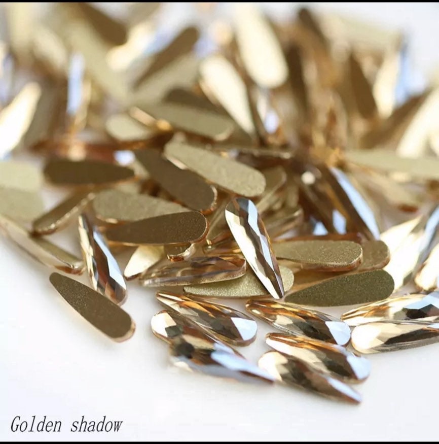 Goldener Schatten Mode Glas Nagelstein Flatback 3x10mm Nagelstein von AngkorMoonNail