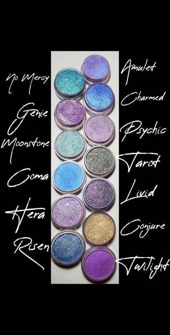 Multichrome Cool Longwearing Eyeshadows von AnnaleeCosmetics