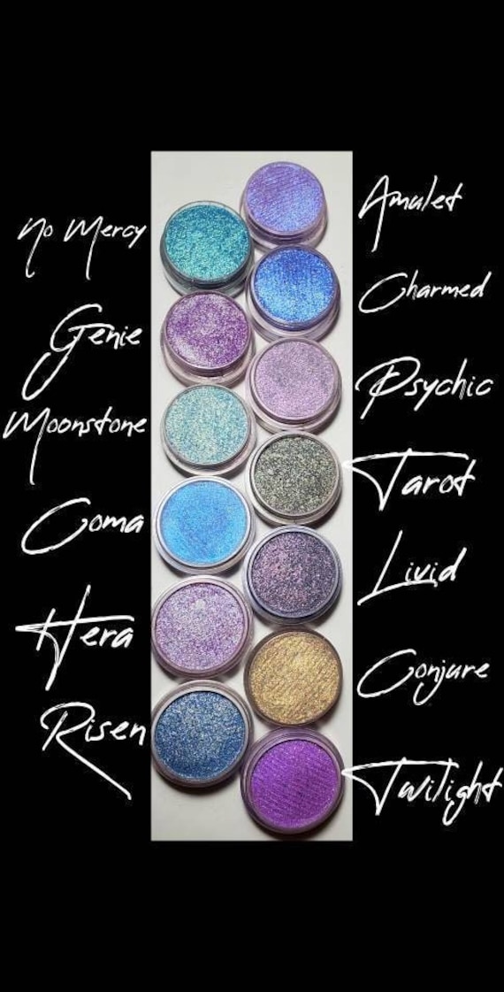 Multichrome Cool Longwearing Eyeshadows von AnnaleeCosmetics