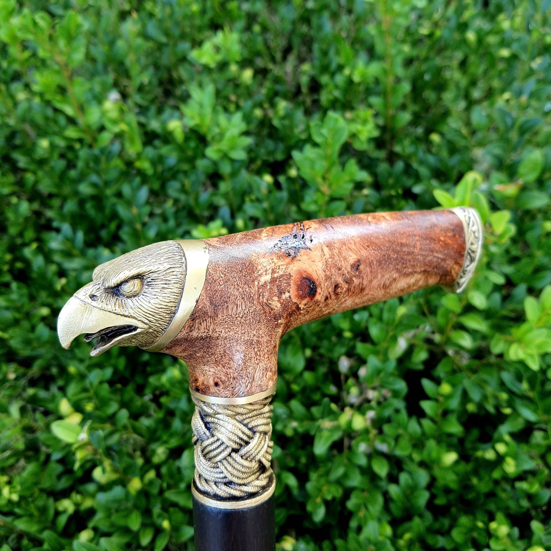 Hawk Walking Cane Gehstock Handarbeit Holz Hybrid Acryl Burl Handle E63 von Artcrafft