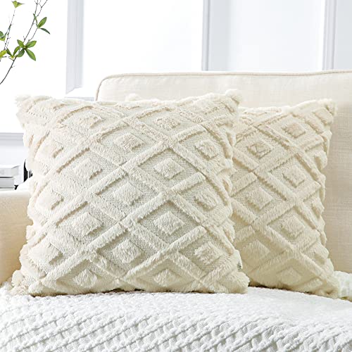 Artscope 2er-Set Dekorativ Kurze Wolle Kissenbezüge, Sanft Plüsch Samt Zierkissenbezug Luxus Dekokissen Kissenhülle Set Kissen Fall für Sofa Auto Schlafzimmer Zuhause Dekor (Creme Beige, 50 x 50cm) von Artscope