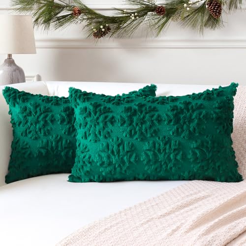 Artscope 2er Set Wolle Kissenbezüge Weicher Plüsch Kurzer Wollsamt Dekokissenbezuge Weihnachten Sofakissen Europäische Kissenhülle für Sofa Schlafzimmer Schneeflocke Grün, 30x50cm von Artscope