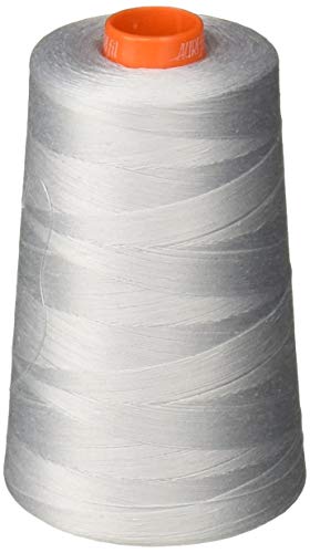 Aurifil 2600 Dove Grey Faden, grau, 6452 yard cone, 5900 meter von Aurifil