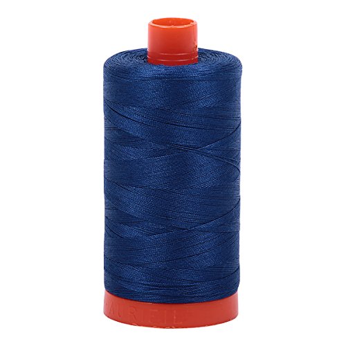 Aurifil Mako-Baumwollgarn, solide, 50 W, 1400 m, Dunkel-Delft-Blau von Aurifil