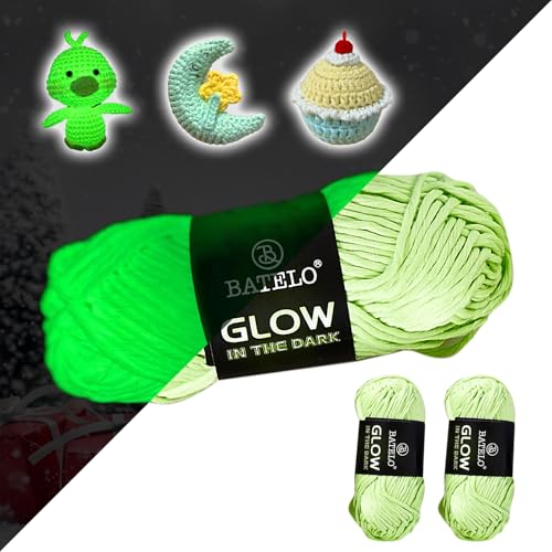 BATELO 2 Rollen, leuchtet im Dunkeln, leuchtendes Häkelgarn aus Polyester, für Halloween, Party, Geisterkürbis-Puppe, insgesamt 100 g, 106 m, fluoreszierendes grünes Garn von BATELO