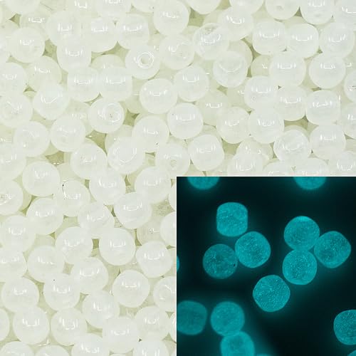 ca 300 pcs (25g) Glow in the Dark (Blue) Round Pressed Glass Beads, 4 mm, Czech Republic, Dirty White von BCV Glass