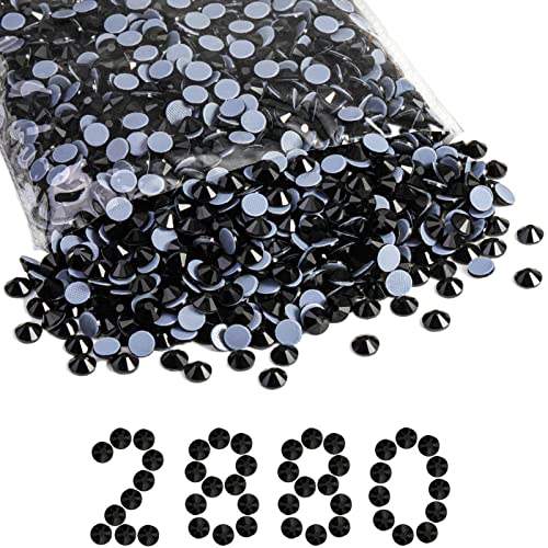 Beadsland Hotfix Strasssteine Bulk, 2880 Stück Kristall Hotfix Strasssteine zum Basteln Kleidung DIY Dekoration, Schwarz, SS30, 6.3-6.5mm von BEADSLAND