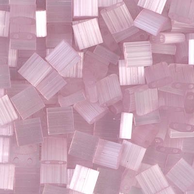 5g Miyuki Tila Perlen Seidenblasse Rose, 5x5 mm (Silk Pale Rose) von BIJOUX COMPONENTS