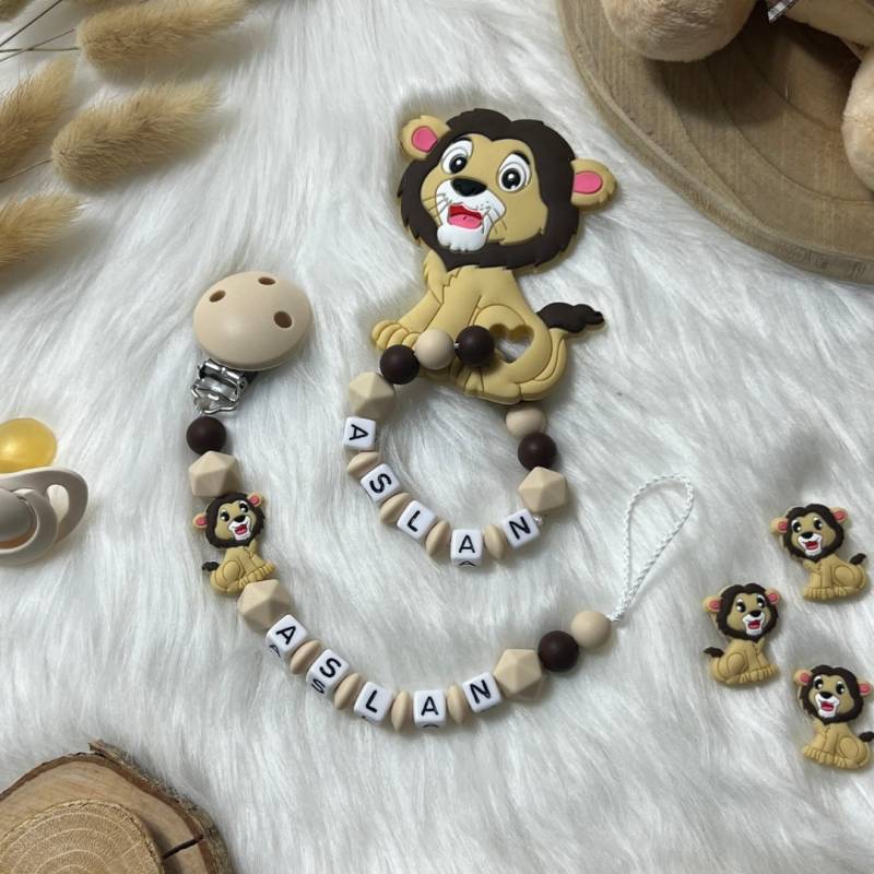 Schnullerkette Mit Namen | Set M | Greifling, Schnullerkette, Design Löwe Personalisiert Unikat Handgefertigt Geschenk von BabyKettchen