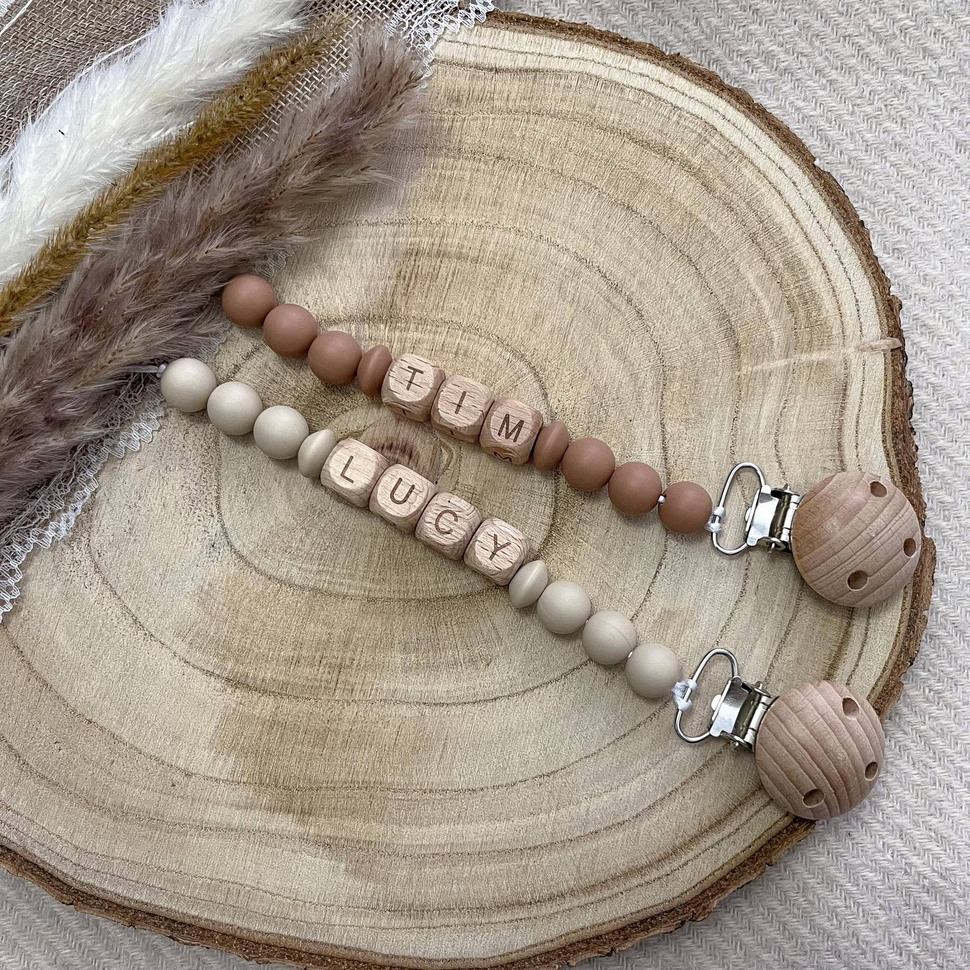 Boho Baby Schnullerkette Mit Holzclip Personalisiert - Personalisierte Namen Baby-Gifte Baby-Geschenk von Bbabyboutiquee