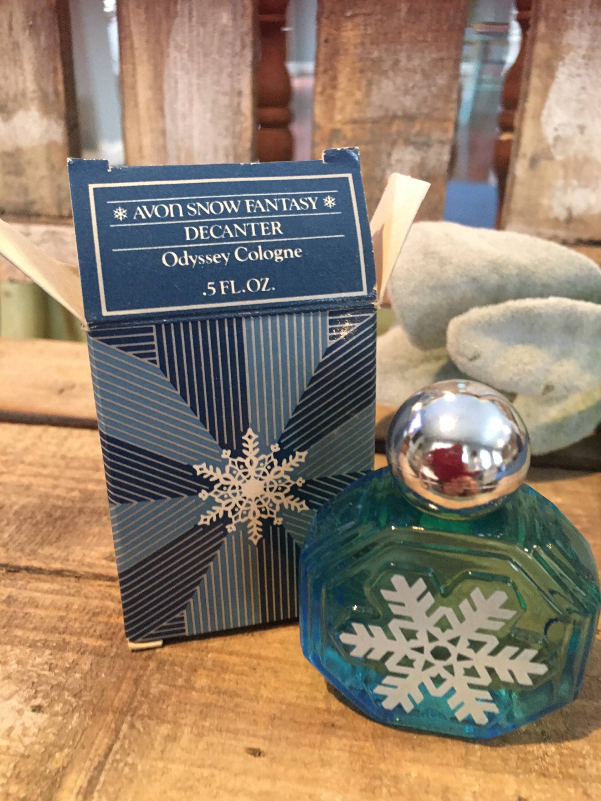 Avon Schnee Fantasie Köln von BeautifulCharmFinds