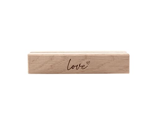 Kartenhalter aus Holz mit Gravur | Kartenleiste | Bildleiste | Tischaufsteller | Eiche | Massivholz 15 x 3 cm Pohmer Design (Love) von Bergliebe