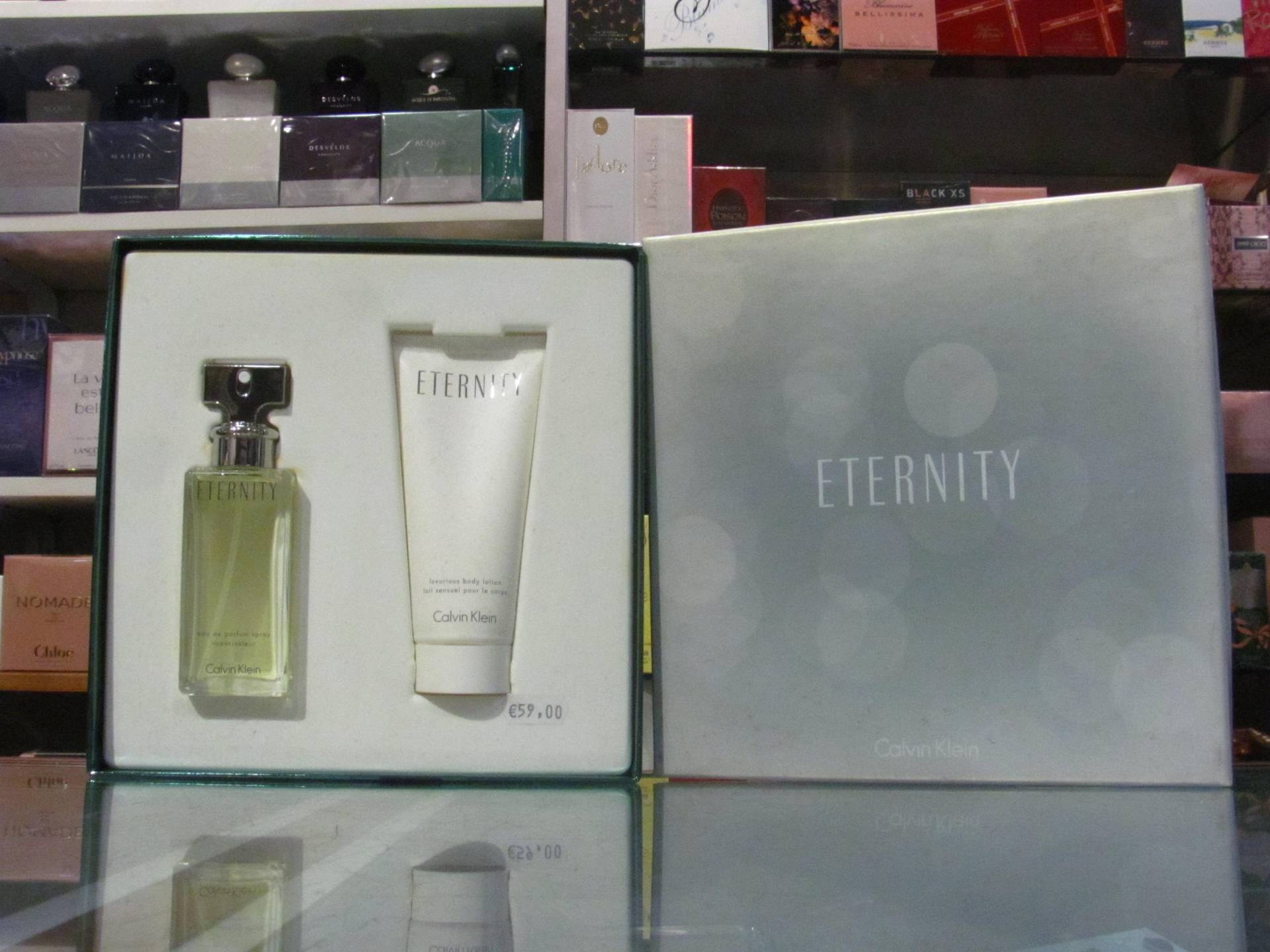 Eternity For Woman Calvin Klein - Set Eau De Parfum 50Ml Spray + Body Lotion 100Ml Vintage Sehr Selten von BettiVintagePerfumes