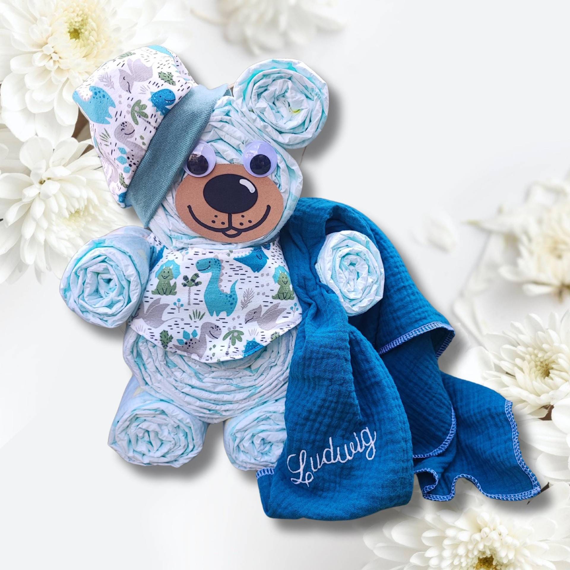 Handgefertigte Windeltorte Jungs | Personalisiertes Spucktuch Geburt Junge Deko Für Die Babyparty Mit Name Personalisiert von Blumbi