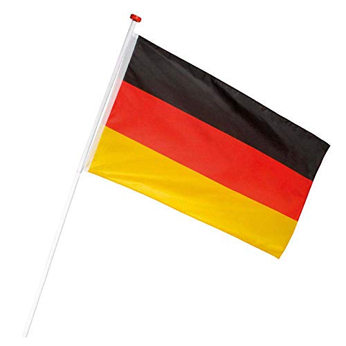 Boland 62110 - Dekorationsfahne Deutschland, Größe 90 x 150 cm, Germany, Nationalflagge, Polyester, Banner, Wanddekoration, Fußball, Weltmeisterschaft, Europameisterschaft von Boland