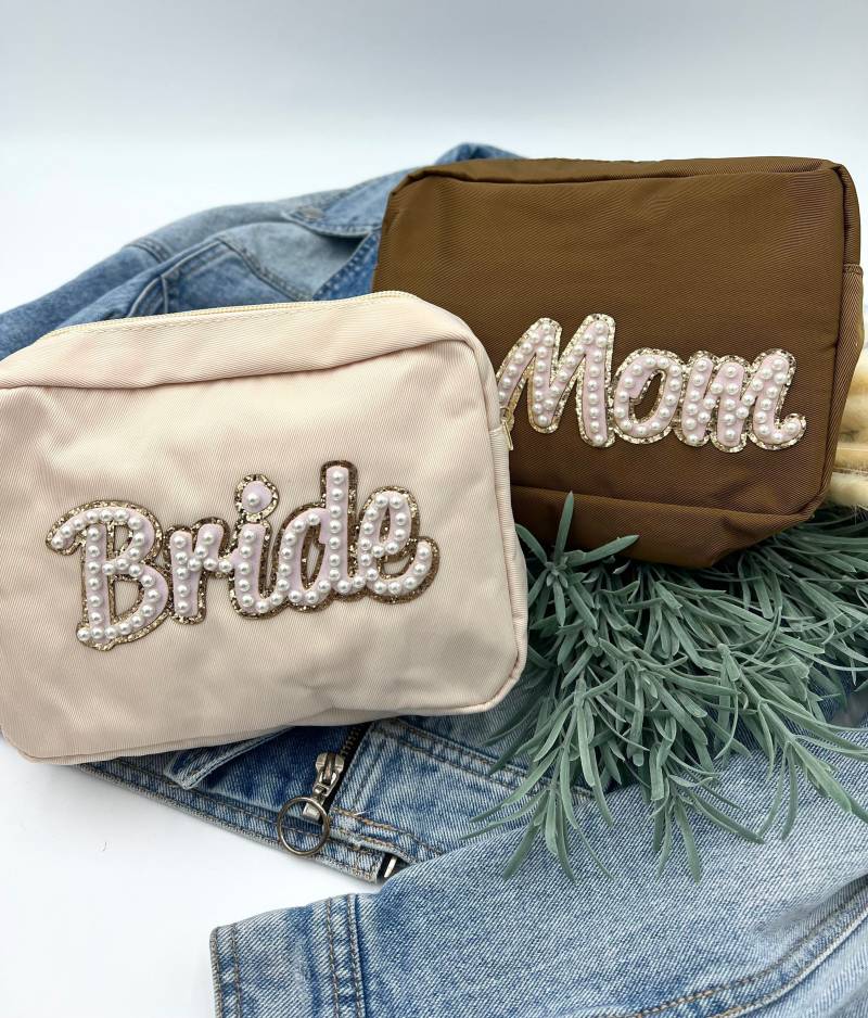 Personalisierte Make-Up-Tasche, Kulturtasche, Brautjungfer Tasche, Vorschlag, Personalisierte Clutch, Kosmetiktasche Beutel, Samt, Leder von BridesFlock