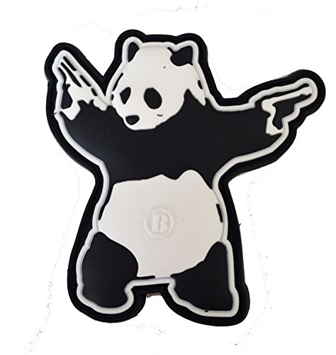 3 x 3 Gangster-Panda-Bär mit Pistolen, PVC-Gummi, Street Art Patch von Britkit