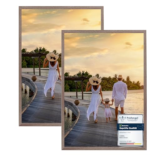 CABBEL 2x Bilderrahmen 50x70 cm Eiche Dunkel Rahmen 2-Pack | Dokumentenrahmen, Collage, Poster | MDF Holz-Posterrahmen Acrylglas | Picture Frame, Puzzlerahmen, Bilder, Fotorahmen zum Aufhängen CABBEL 2x Bilderrahmen 50x70 cm Eiche Dunkel Rahmen 2-Pack | Dokumentenrahmen, Collage, Poster | MDF Holz-Posterrahmen Acrylglas | Picture Frame, Puzzlerahmen, Bilder, Fotorahmen zum Aufhängen von CABBEL