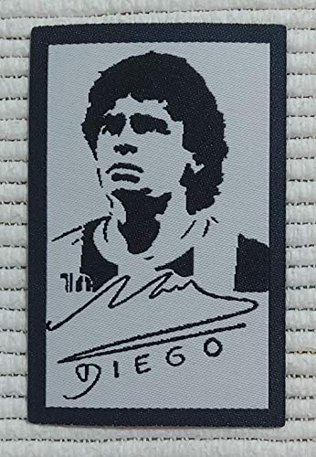 CENTRO RICAMI RICAMIFICIO INDUSTRIALE ITALIANO DAL 1989 Centro Ricami Patch-Toppa Microricamata in HD/Jacquard (Alta Definizione) MARADONA zum Aufbügeln, Mikrodraht, H.cm.7 X L. cm.4,5 - Made in Italy von CENTRO RICAMI RICAMIFICIO INDUSTRIALE ITALIANO DAL 1989