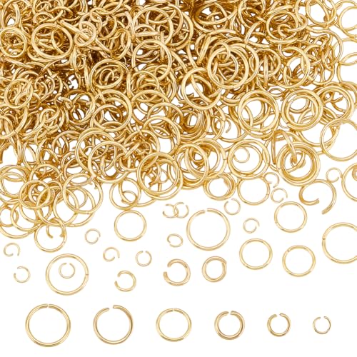 CRAFTYMELODY 900 Stück 6 Stile Gold Biegeringe 3/4/5/6/7/8mm 18K Vergoldete Offene Biegeringe Edelstahl Bulk Verbindungsschmuck Verbinder CRAFTYMELODY 900 Stück 6 Stile Gold Biegeringe 3/4/5/6/7/8mm 18K Vergoldete Offene Biegeringe Edelstahl Bulk Verbindungsschmuck Verbinder von CRAFTYMELODY