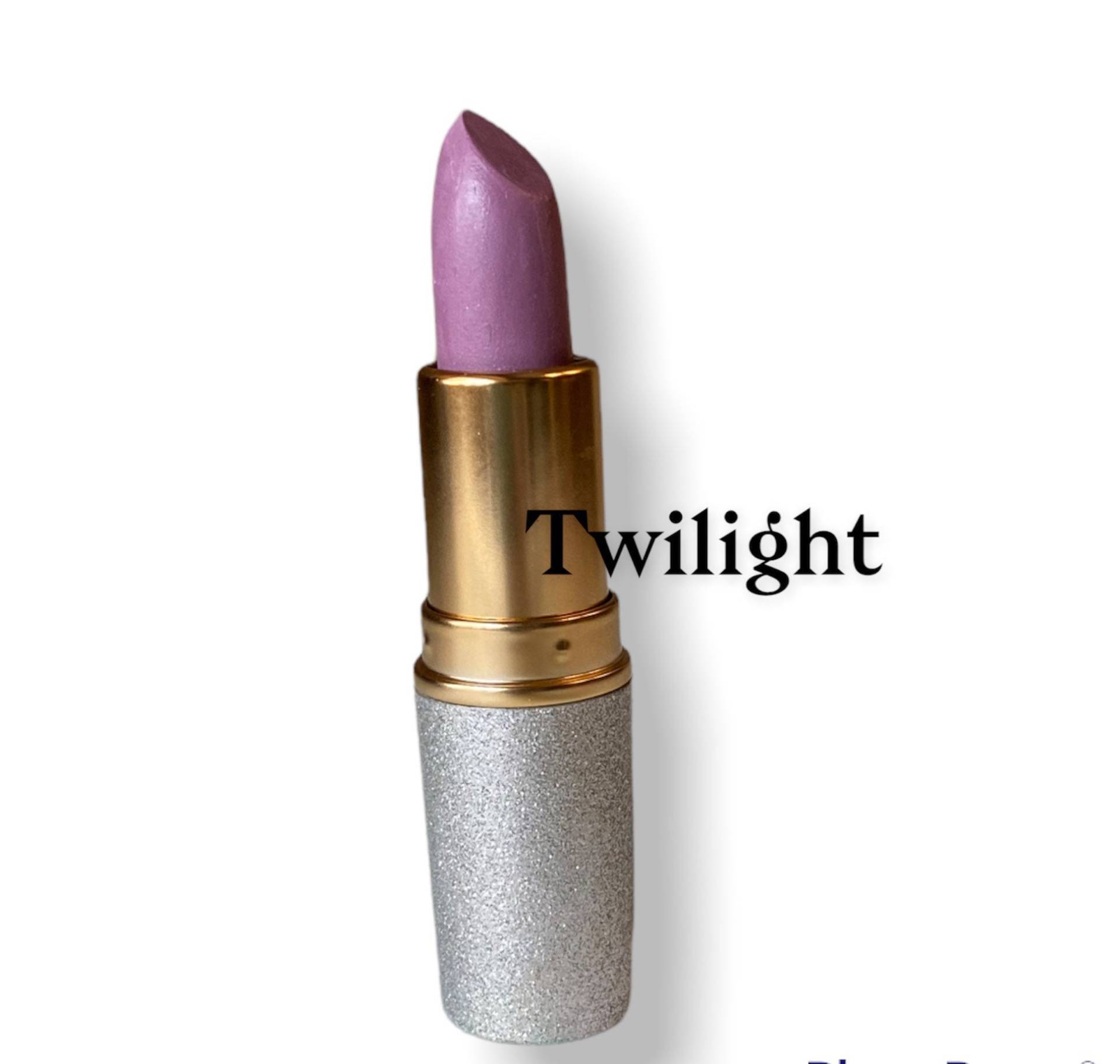 Twilight-Purple Lila Lippenstift - Semi Matt Natürliche Formel Parabenfrei Mineral Make-Up Creme Vegan Natürlich von CRUSHCOSMETICS