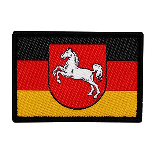 Café Viereck ® Bundesland Patch Niedersachsen Flagge Gewebt mit Klett - 6,5 x 4,5 cm von Café Viereck