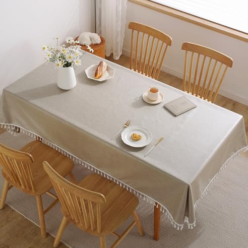 Calafee Tischdecke 135x180 cm Rechteckig, Tischdecke Abwaschbar Polyester 4-6 Personen Einfarbig Khaki mit Quasten Tischdeko für die Küche von Calefee