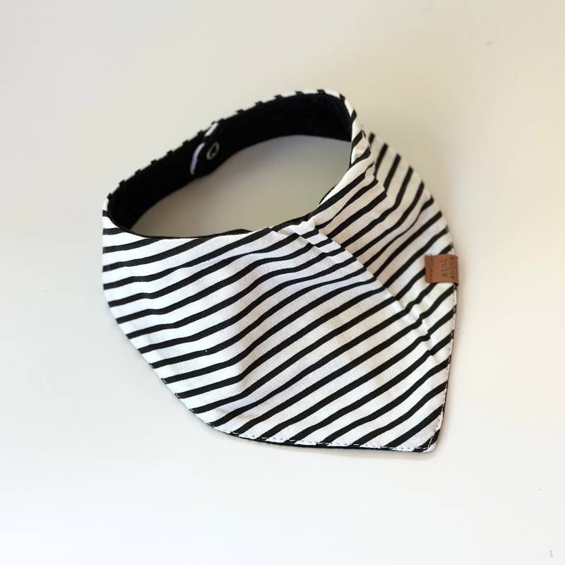 Bandana Bib | Wendelätzchen, Füttern, Schwarz & Weiß Lätzchen, Baumwolle Sabbern Kleinkind Sabbern Baby Bandana Niedliche Lätzchen von CheBabyKids