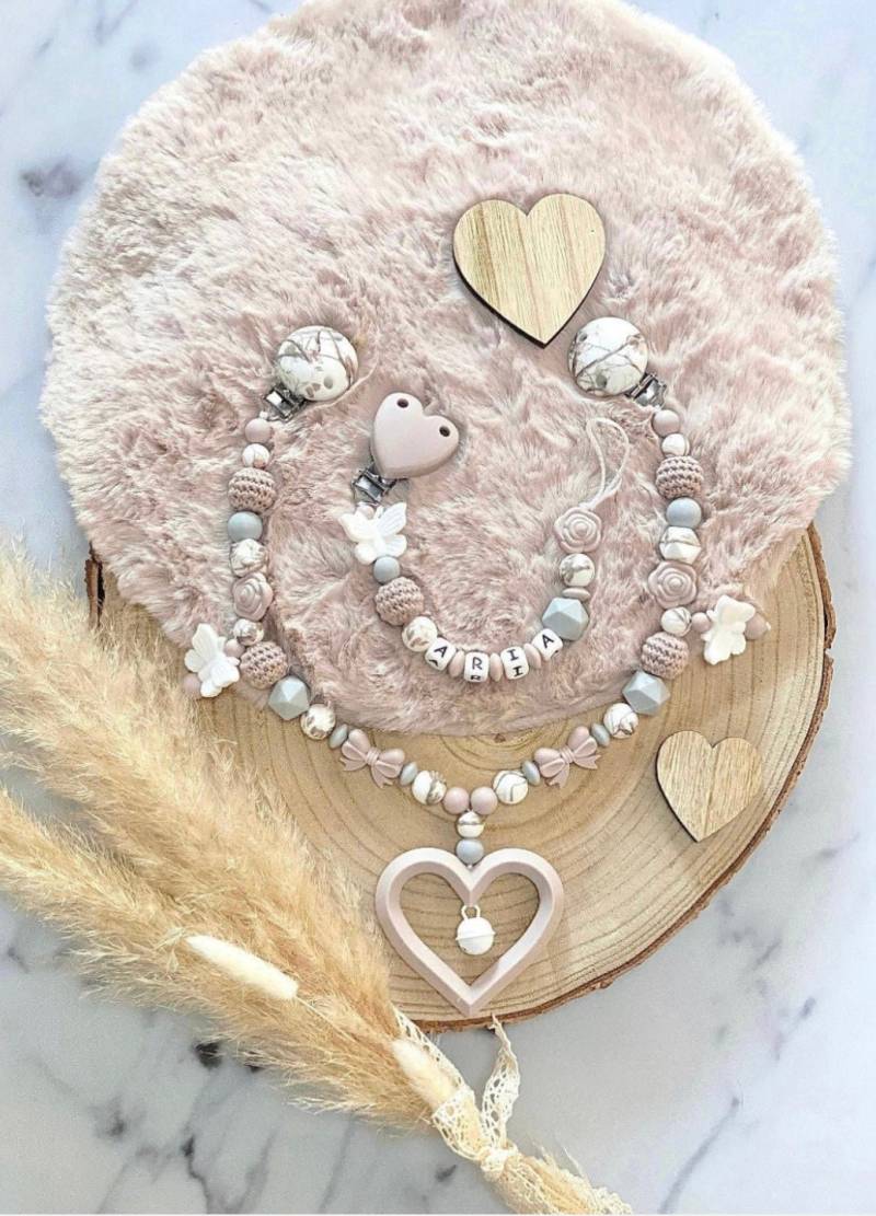 Schnullerkette Mit Name Kinderwagenkette Personalisiert Mädchen Makramee Regenbogen Schmetterling Flieder von ChriluzaShop