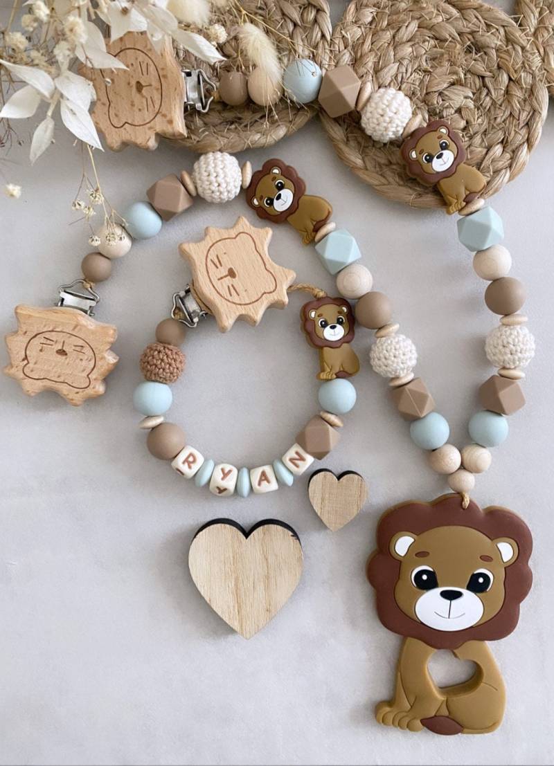 Schnullerkette Mit Name Kinderwagenkette Personalisiertes Set Junge Löwe Silikon von ChriluzaShop