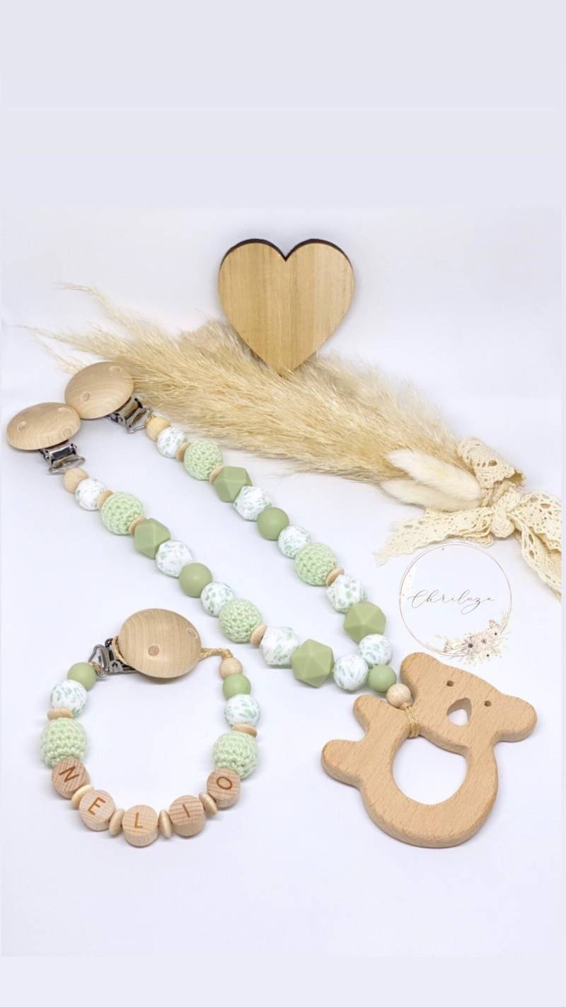 Schnullerkette Mit Name Kinderwagenkette Set Mädchen Personalisiertes Eukalyptus Grün Silikon Holz Junge Koala Tieranhänger von ChriluzaShop